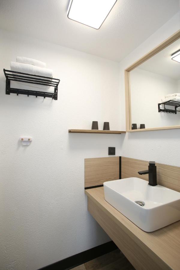 Enzo Hotels Chartres Mainvilliers By Kyriad Direct المظهر الخارجي الصورة